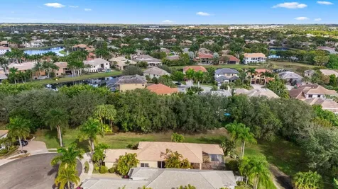 3828 Newhaven Lake Drive Lake Worth FL 33449