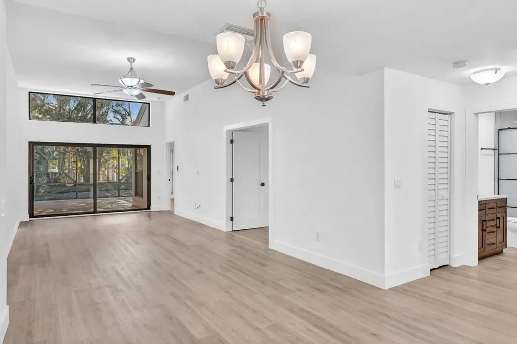 6708 Canary Palm Circle Boca Raton FL 33433