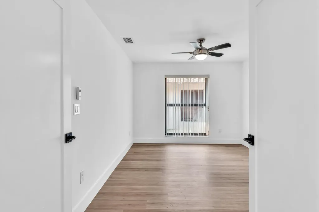 6708 Canary Palm Circle Boca Raton FL 33433