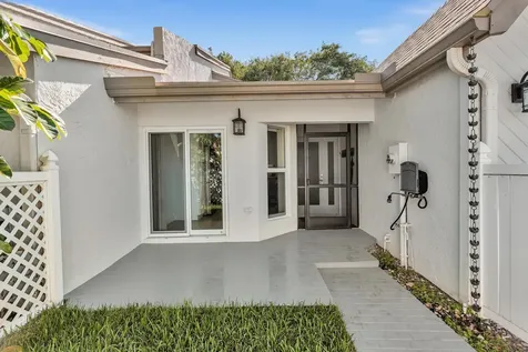 6708 Canary Palm Circle Boca Raton FL 33433