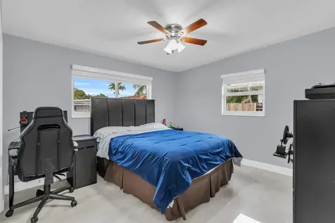 6350 SW 32 Street Miami FL 33155