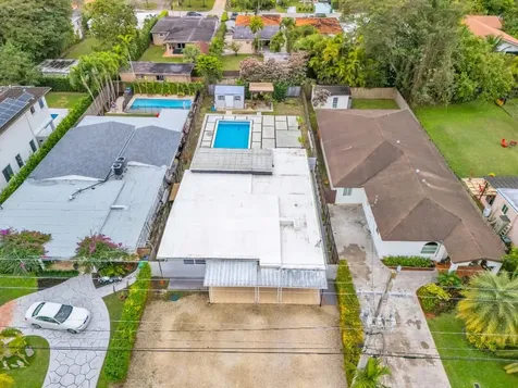 6350 SW 32 Street Miami FL 33155
