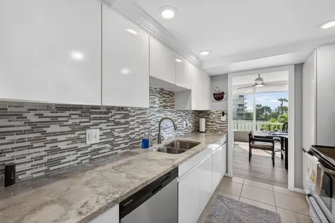 5510 N Ocean Drive Singer Island FL 33404