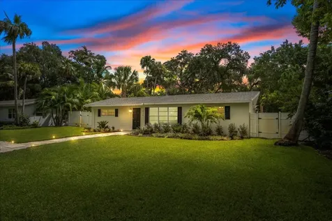 2706 10th Avenue Vero Beach FL 32960