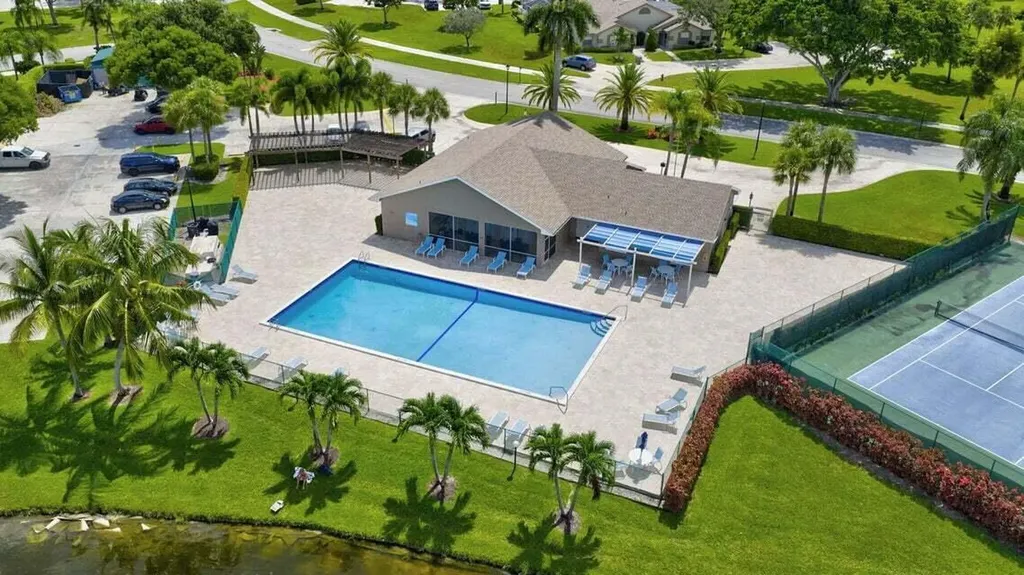 9082 Boca Gardens Parkway Boca Raton FL 33496