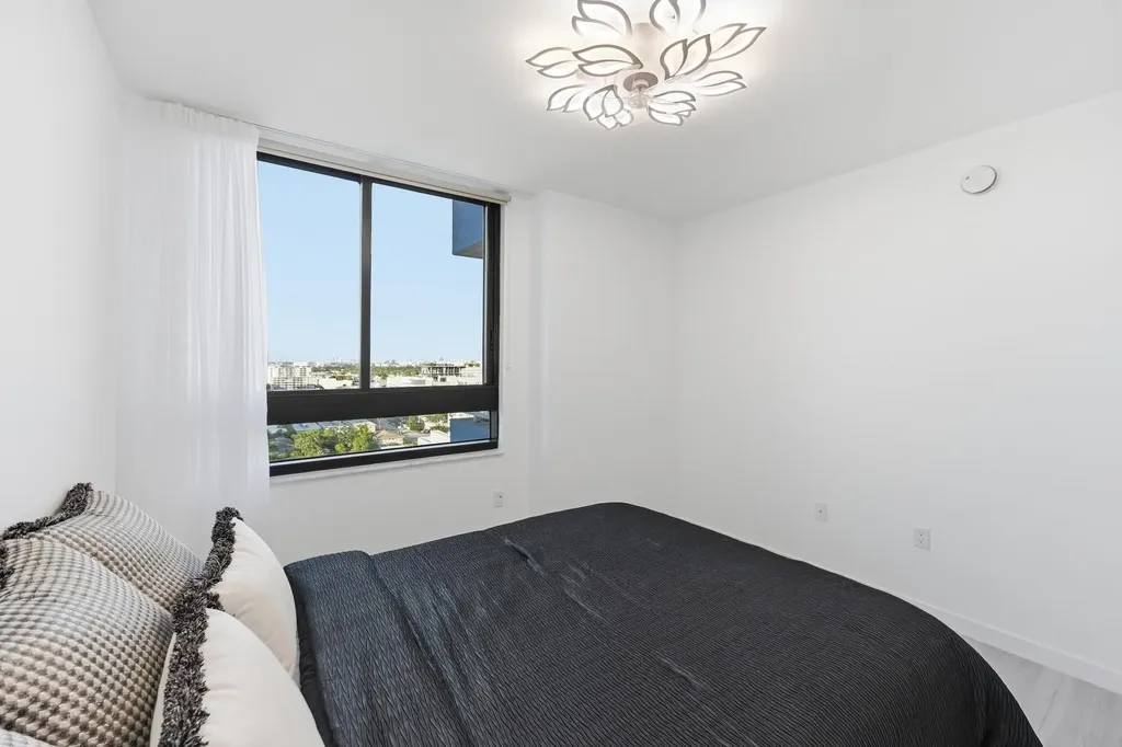 1330 West Avenue Miami Beach FL 33139