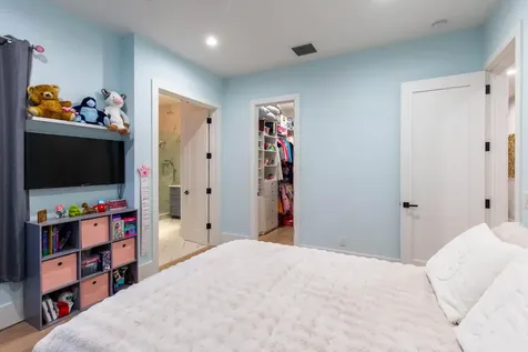 1768 Breakers West Boulevard W West Palm Beach FL 33411