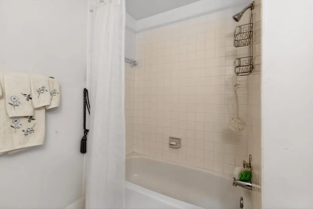 6292 Kings Gate Circle Delray Beach FL 33484