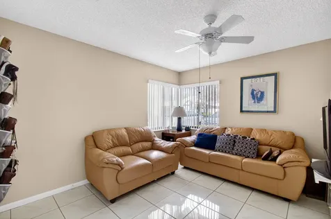 6292 Kings Gate Circle Delray Beach FL 33484