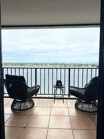 130 Lakeshore Drive North Palm Beach FL 33408