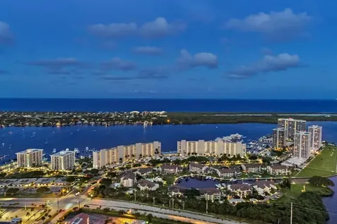 130 Lakeshore Drive North Palm Beach FL 33408