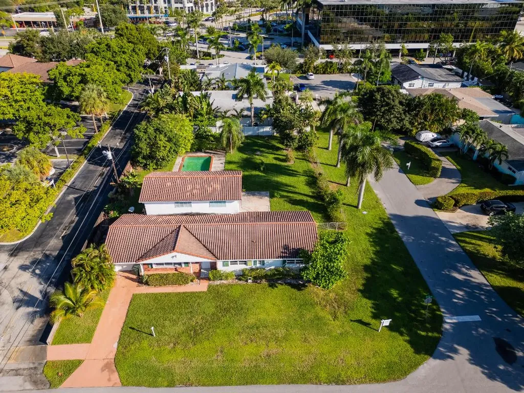 233 NE 11th Street Boca Raton FL 33432
