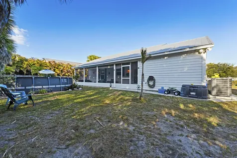 2263 4th Avenue SE Vero Beach FL 32962