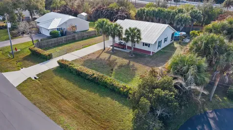 2263 4th Avenue SE Vero Beach FL 32962