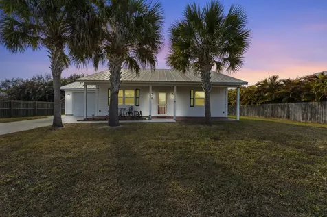 2263 4th Avenue SE Vero Beach FL 32962