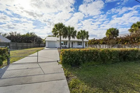 2263 4th Avenue SE Vero Beach FL 32962