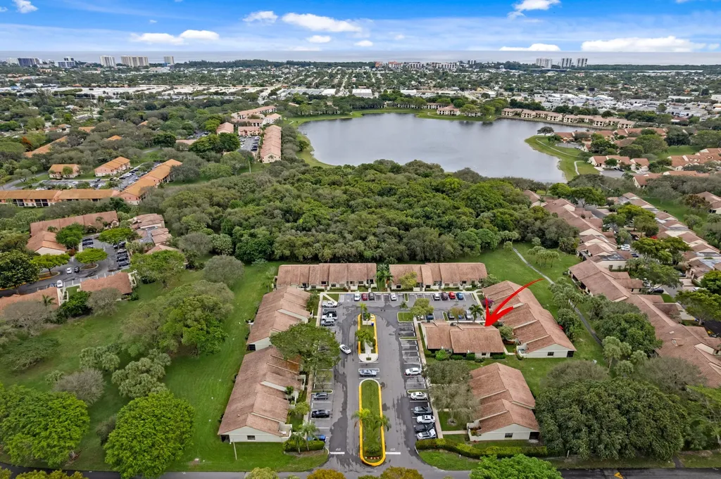 490 Hardwood Place Boca Raton FL 33431