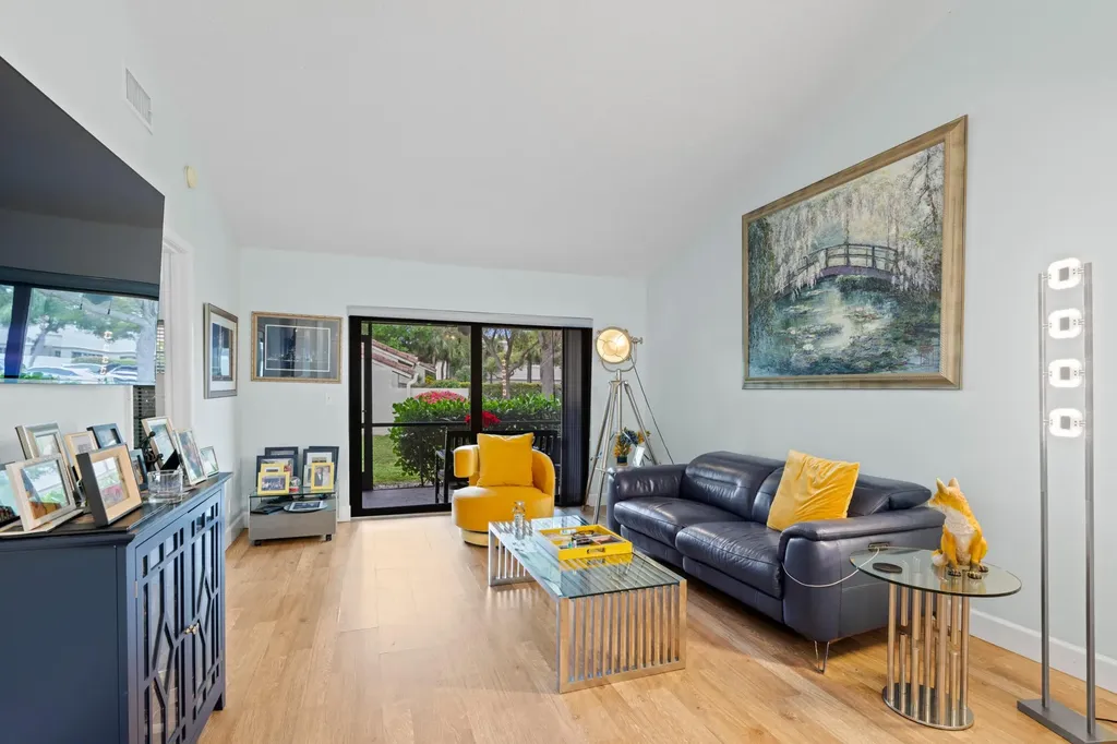 490 Hardwood Place Boca Raton FL 33431