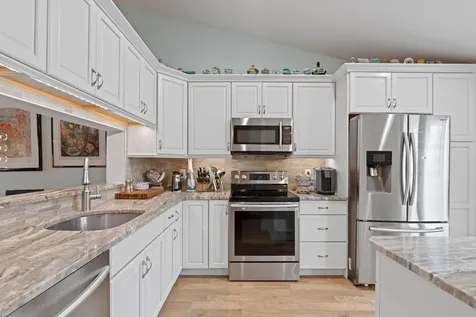 490 Hardwood Place Boca Raton FL 33431