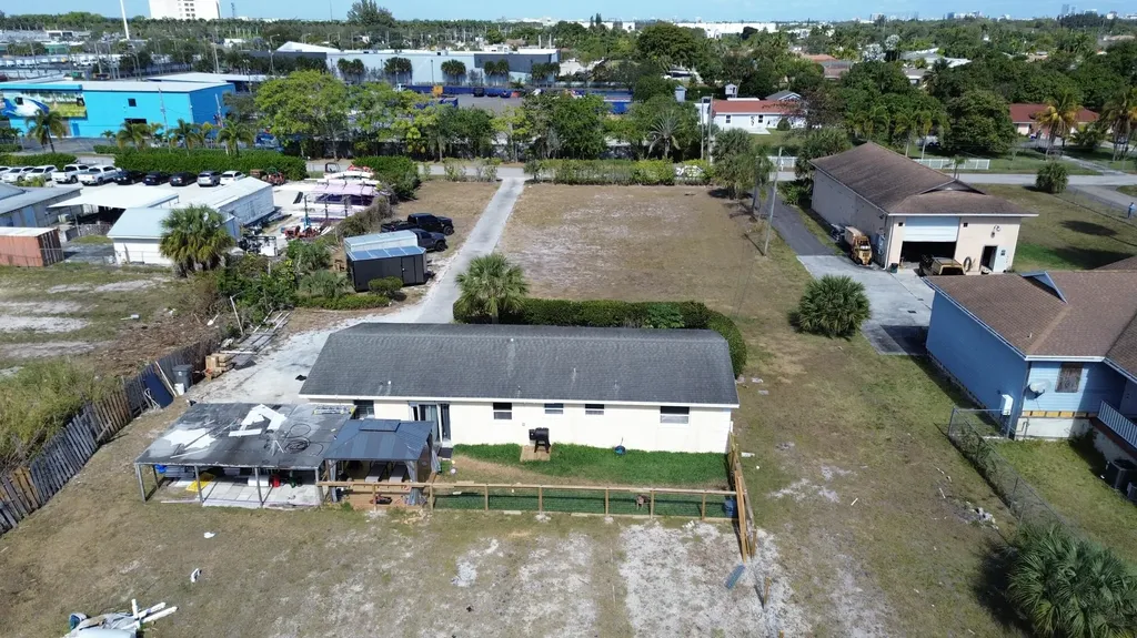 2920 Palmarita Road West Palm Beach FL 33406