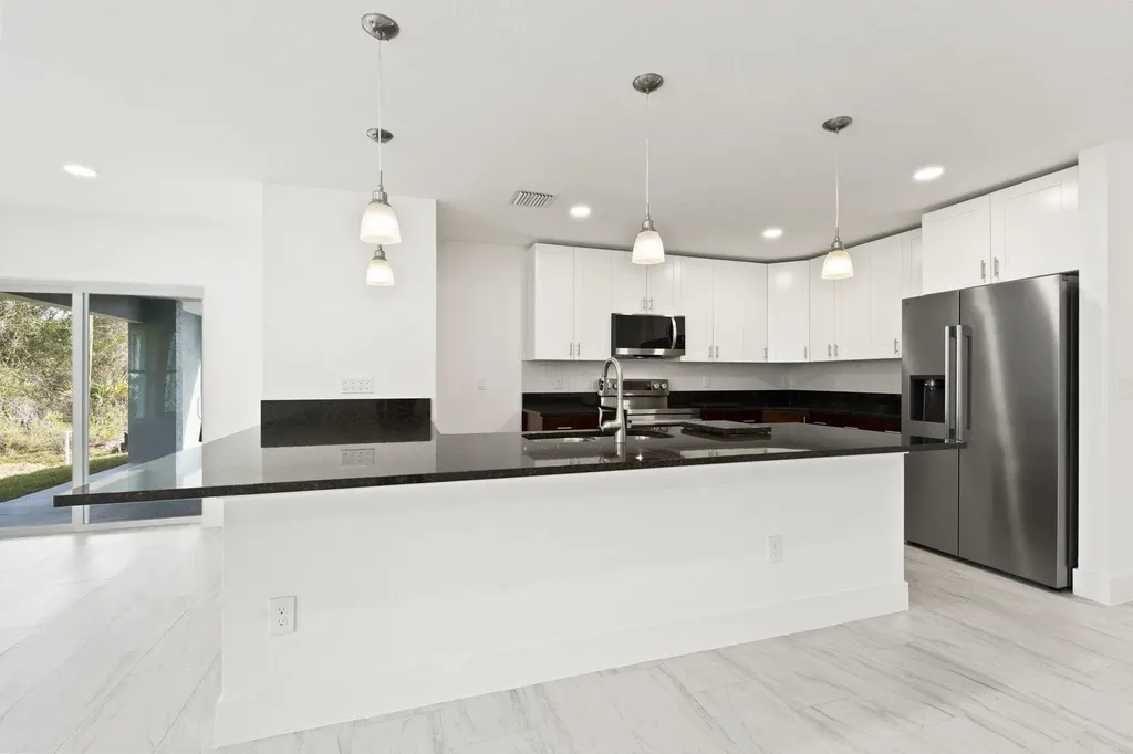 9376 103rd Court Vero Beach FL 32967