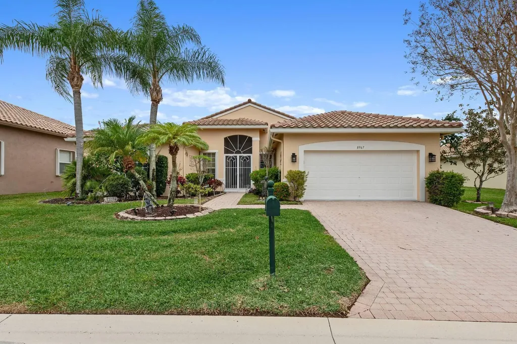 8967 Diamonte Drive Boynton Beach FL 33472