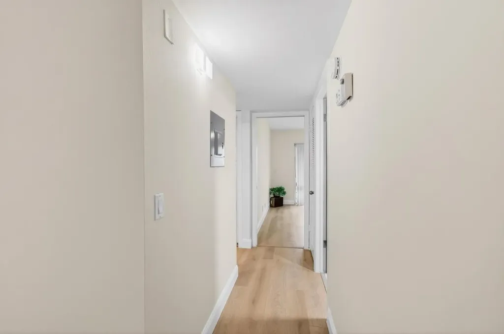 826 Normandy R Delray Beach FL 33484