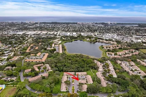 492 Hardwood Place Boca Raton FL 33431