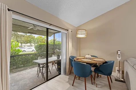 492 Hardwood Place Boca Raton FL 33431