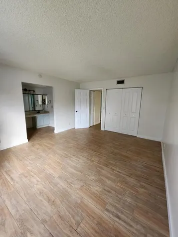 3345 Lucerne Park Drive Greenacres FL 33467