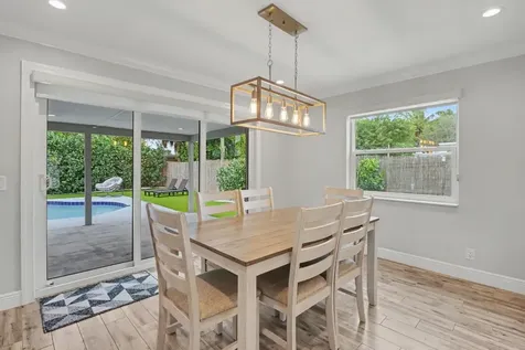 124 SW 11th Avenue Boynton Beach FL 33435