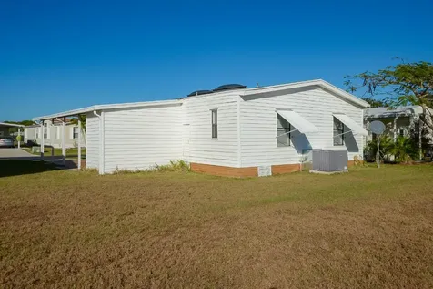522 Hemingway Terrace Fort Pierce FL 34982