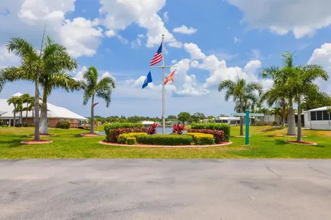 522 Hemingway Terrace Fort Pierce FL 34982