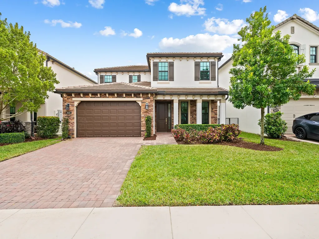 8683 Grand Prix Lane Boynton Beach FL 33472