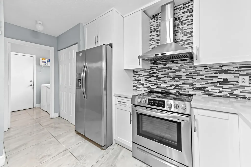6296 Terra Rosa Circle Boynton Beach FL 33472