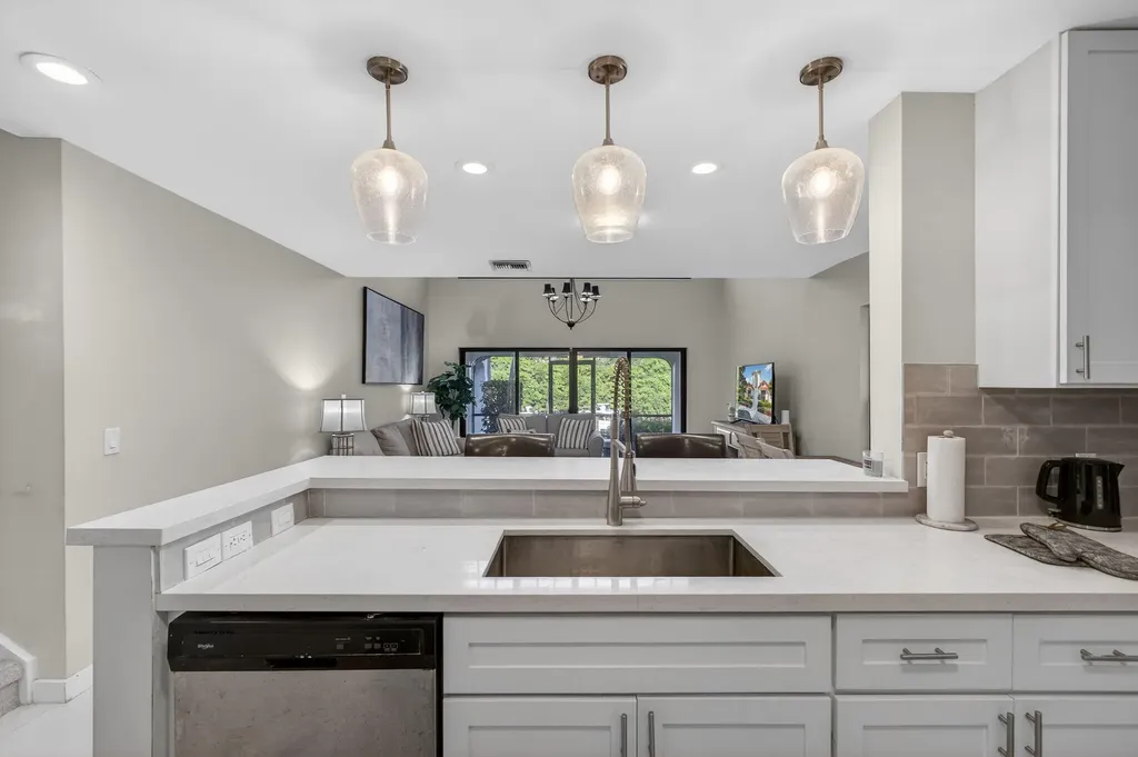 2320 Treasure Isle Drive Palm Beach Gardens FL 33410