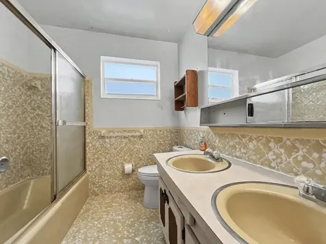 5037 SW 89th Avenue Cooper City FL 33328