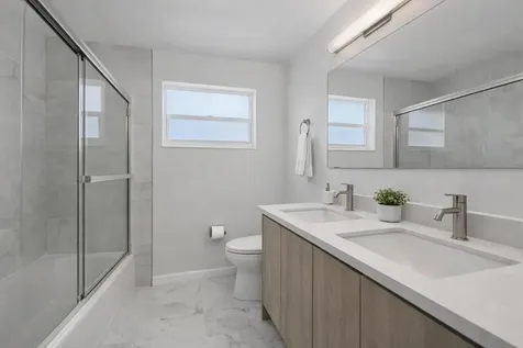 5037 SW 89th Avenue Cooper City FL 33328