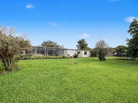 5037 SW 89th Avenue Cooper City FL 33328
