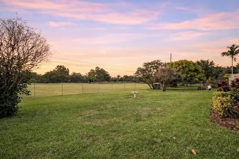 5037 SW 89th Avenue Cooper City FL 33328