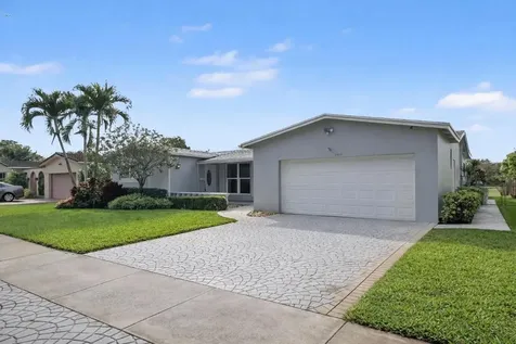 5037 SW 89th Avenue Cooper City FL 33328