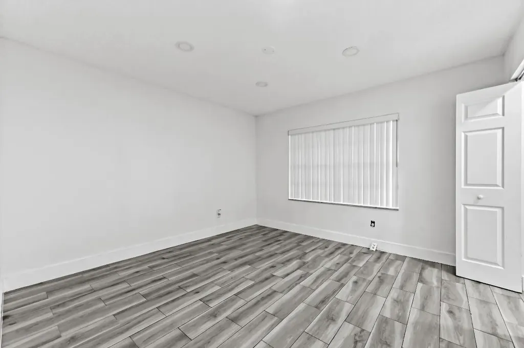1390 Summit Run Circle West Palm Beach FL 33415