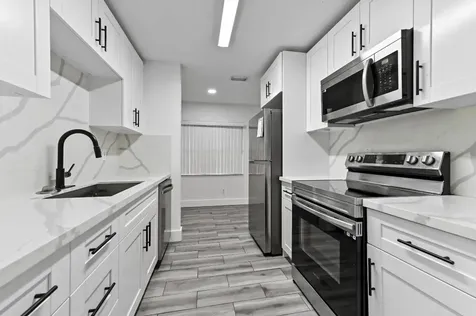 1390 Summit Run Circle West Palm Beach FL 33415