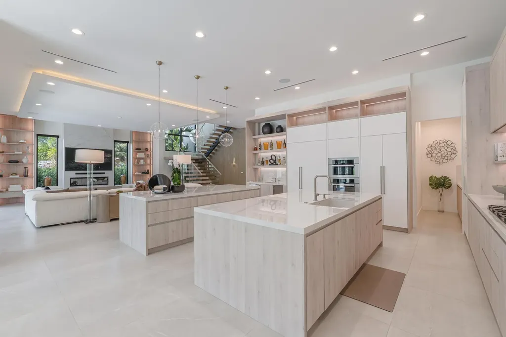 400 NE 4th Street Boca Raton FL 33432