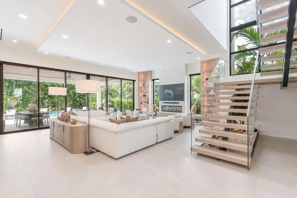400 NE 4th Street Boca Raton FL 33432