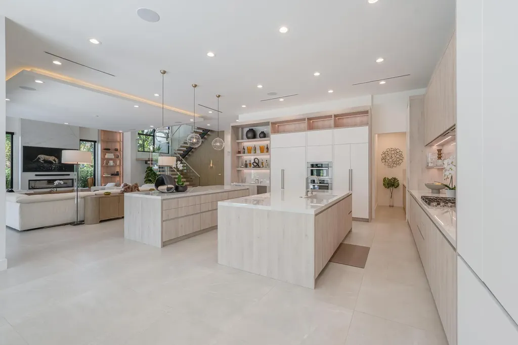400 NE 4th Street Boca Raton FL 33432