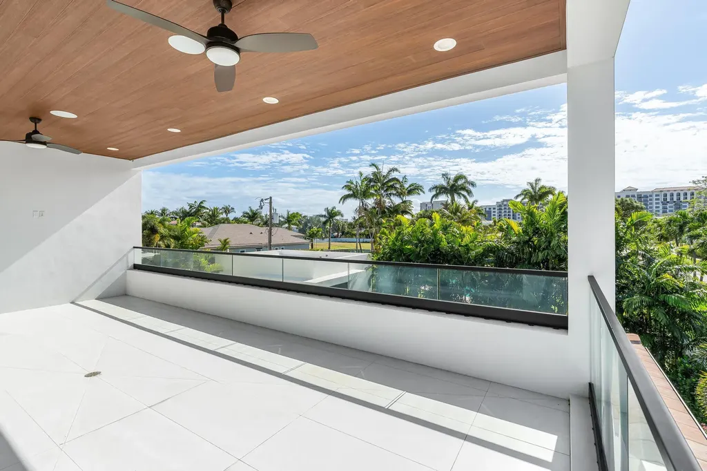 400 NE 4th Street Boca Raton FL 33432