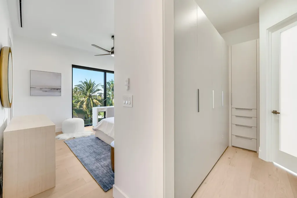 400 NE 4th Street Boca Raton FL 33432