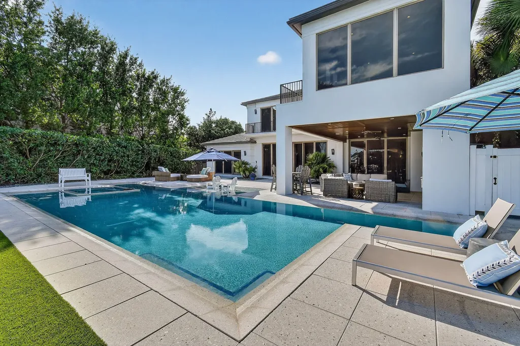 14662 Watermark Way Palm Beach Gardens FL 33410