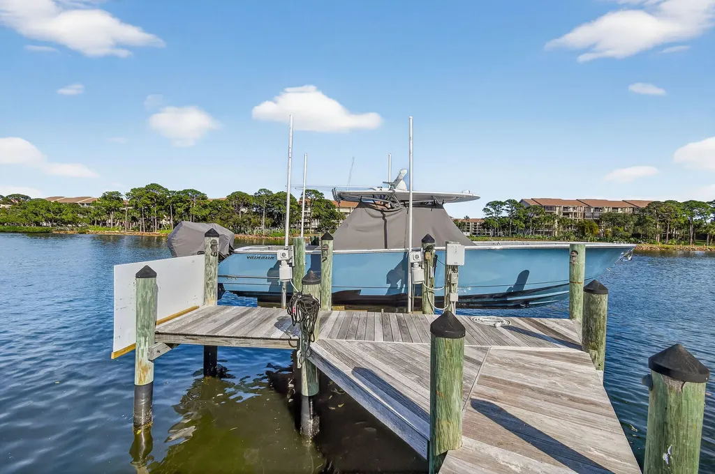 14662 Watermark Way Palm Beach Gardens FL 33410